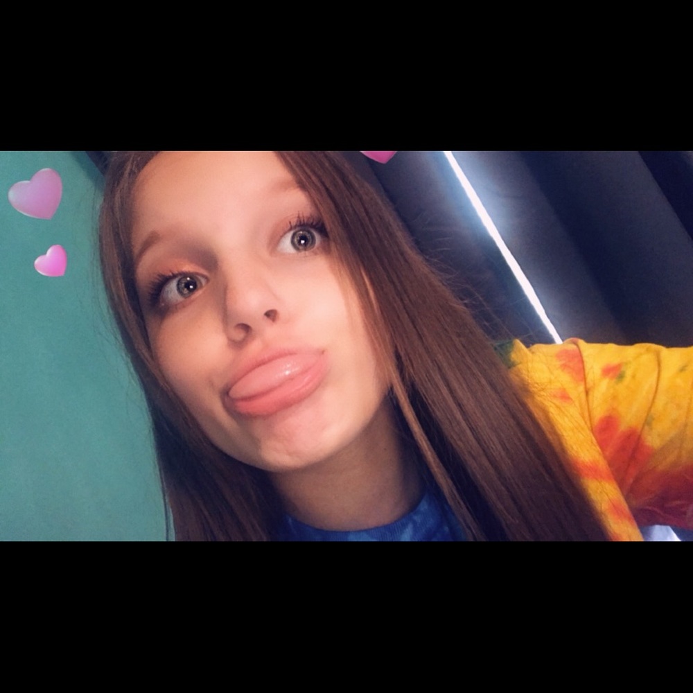 Meet your Posher, Lexi